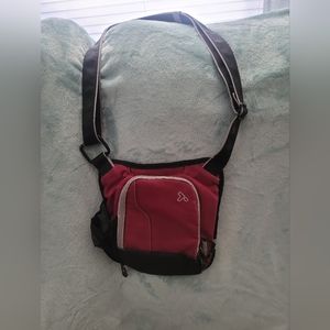 Travelon Anti-Theft Small Crossbody in Berry